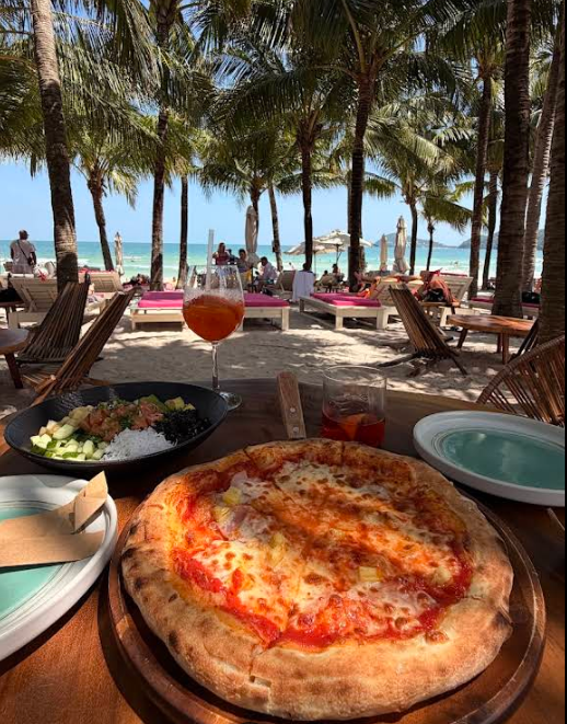 Kaisun Restaurant dining